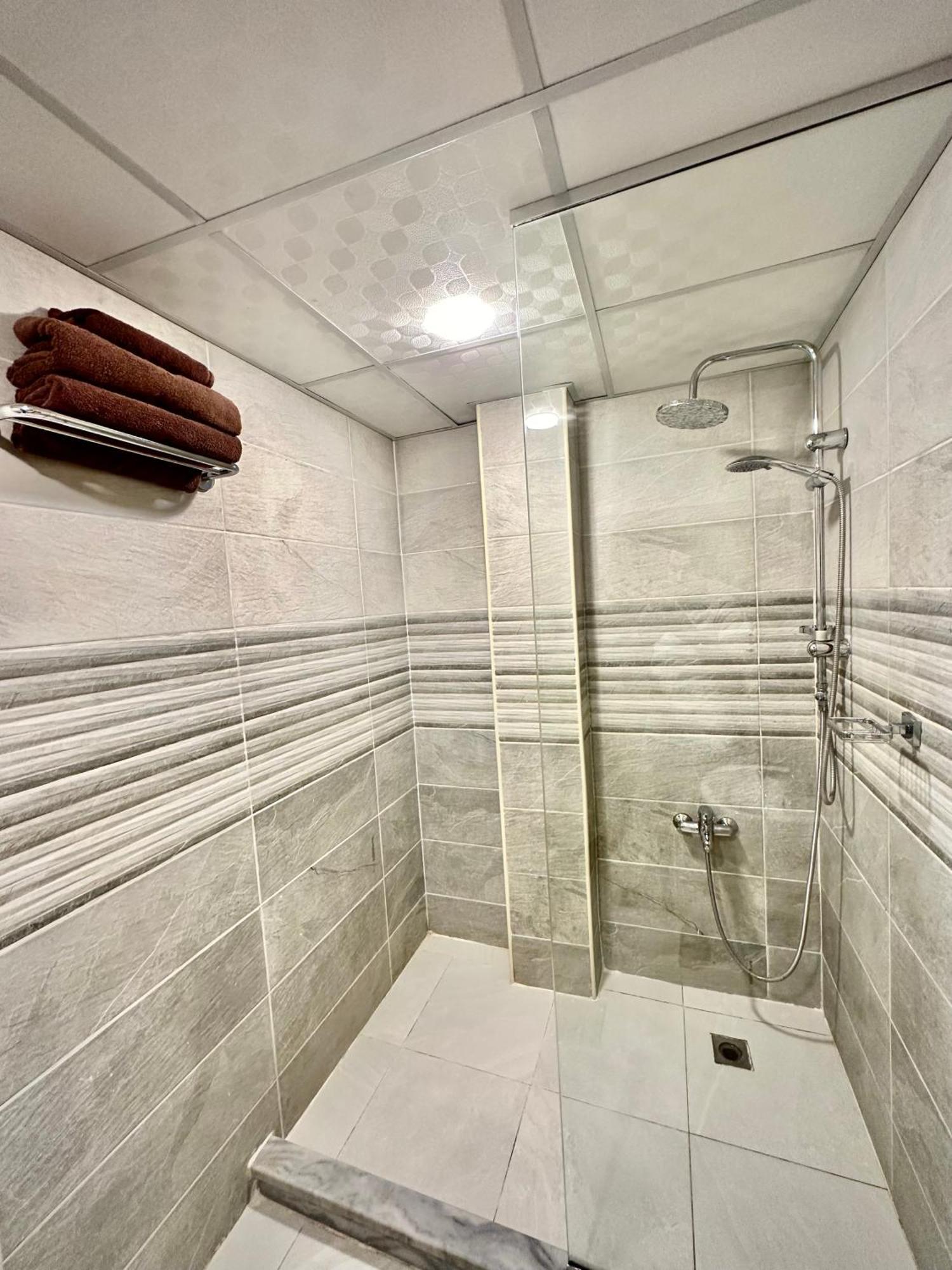 Anbat Midtown Hotel วาดี มูซา ภายนอก รูปภาพ